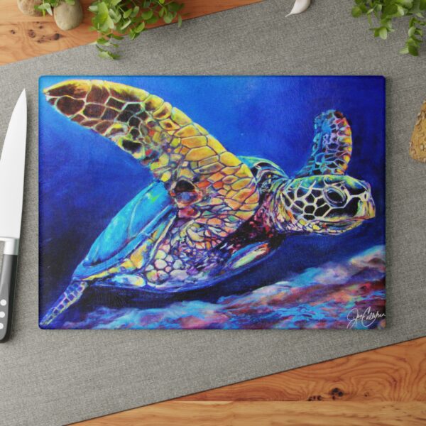 Milton Turtle Glass Cutting Board | Decorative Hot Plate, 11x15 or 8x11